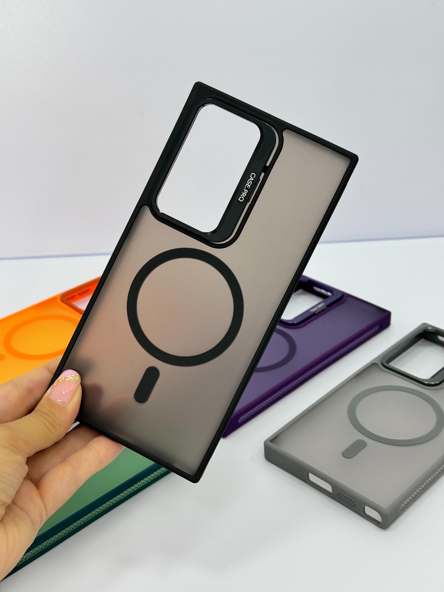 FUNDA MAGSAFE HUMO CON AROS DE CAMARAS