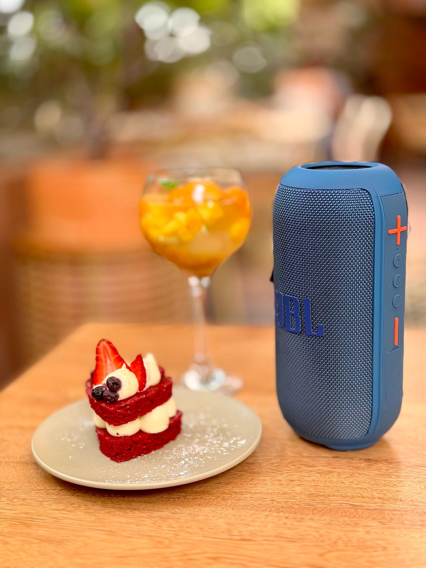 PARLANTE JBL HY116