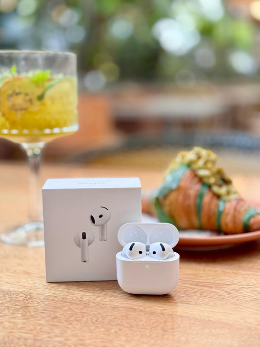 AUDIFONO INALAMBRICO AIRPODS 4 GENERACION